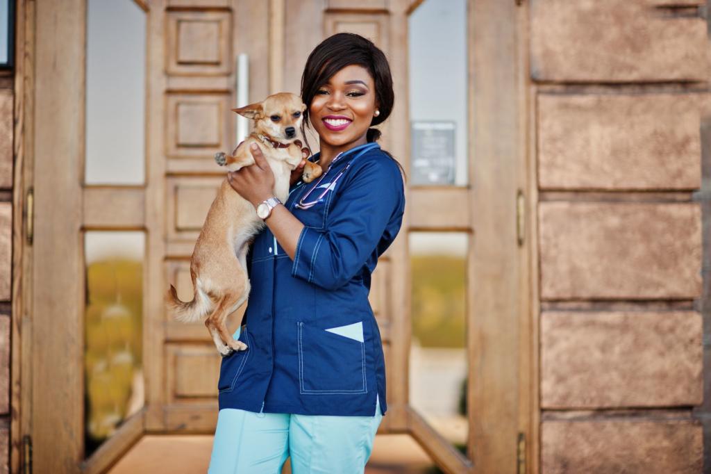 traveling nurse with small dog